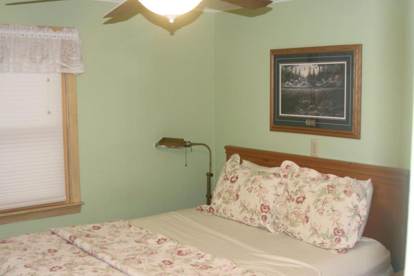 Bayview Resort Sunset Lookout Cabin 6 Saint Germain ภายนอก รูปภาพ
